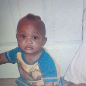 Meet your Posher, Devin